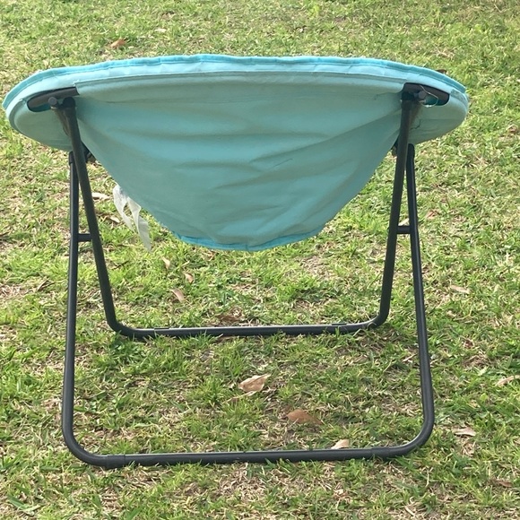 Shell Saucer Chair - Picture 2 of 5